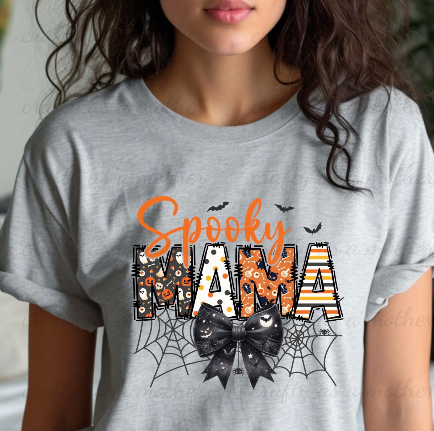 Spooky Mama Tee